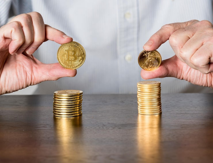Comparison Gold Bitcoin As Investment 539233 2263
